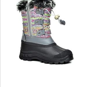 Thinsulate winter snow boots. Toddler sz 10